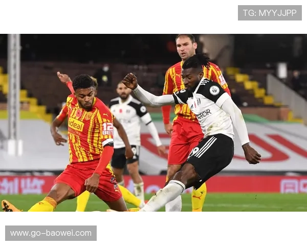 即时战报：富勒姆对阵伯恩茅斯，比赛前60分钟双方合计仅3次射正。